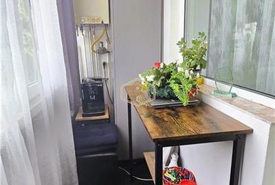 Etaj I | Apartament cu 2 camere si balcon | Botizului - 5