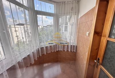 De vanzare apartament 2 camere decomandate Nord Bacau - 9