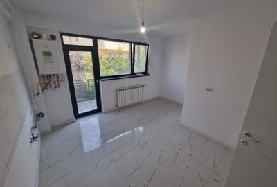 Apartament cu 3 camere decomandat în Tătărași