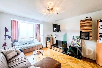 Apartament cu 2 camere decomandat, mobilat în Central