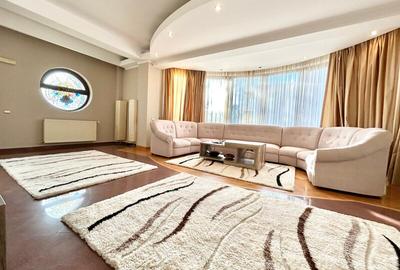 Apartament cu 4 camere semidecomandat în Herăstrău