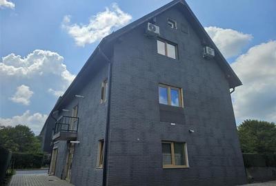 Spatiu servicii 35 mp Str. Gh. Doja zona KFC etaj 1 + parcare, - 5