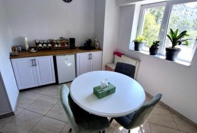 Apartament - Decomandat - 4 camere - Unirii - 10