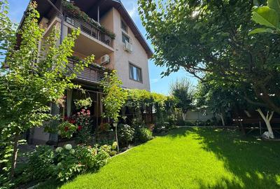 Casă individuală cu 7 camere în Central