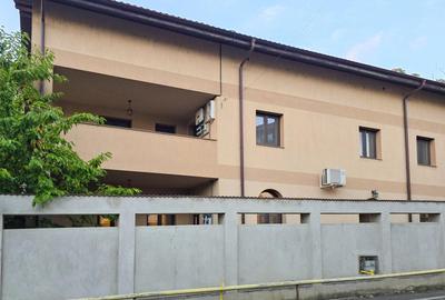Casă cu 7 camere în Unirii