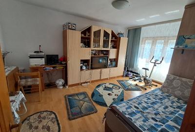 Apartament 2 camere Zona Opc - Strada Lupeni - etaj 3/4 - 54 mp - 2