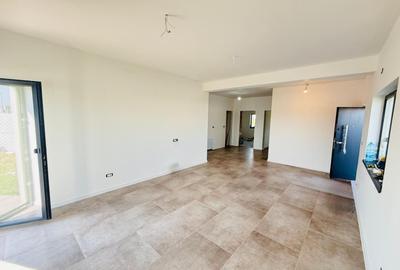 Torontalului – Metro 2 | Duplex pe Parter | 3 Dormitoare | Asfalt | Comision 0% - 13