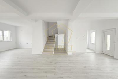 Duplex cu 4 camere în Moșnița Nouă