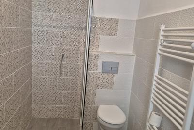 Apartament la casa etaj  renovat central - 9