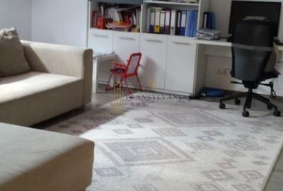 Apartament 3 camere, decomandat - 2