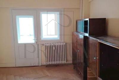 Apartament cu 3 camere decomandat, mobilat în Iosefin