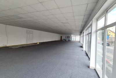 Spatiu Comercial 300 mp Central - 2