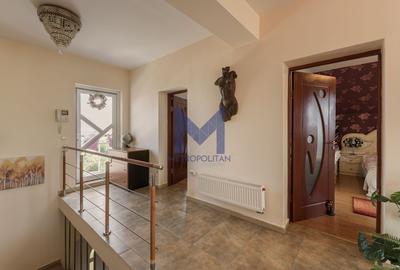 Casa cu salcie - vilă pe 1.804 mp, front la două străzi, Feleacu - 34