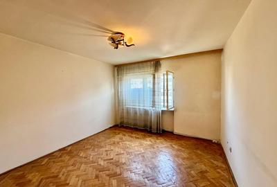 Apartament cu 4 camere-2 balcoane- zona Piata Centrala - 23