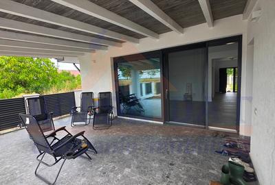 Casă cu 3 camere în Butimanu