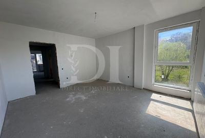 Apartament cu 3 camere decomandat în Florești