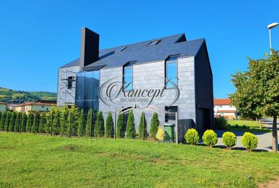 Casă individuală cu 6 camere în Florești
