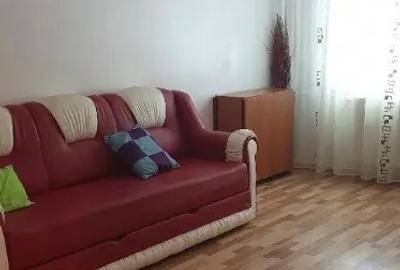 Apartament cu 3 camere decomandat în Dristor
