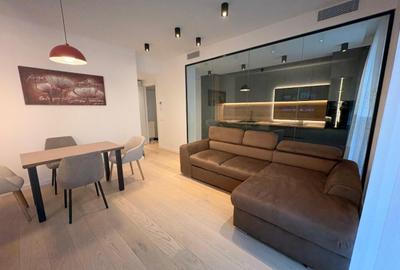 Apartament cu 2 camere decomandat în Theodor Pallady