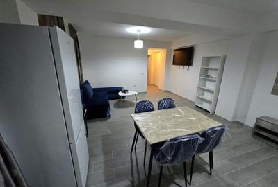 Apartament cu 2 camere decomandat, mobilat în Central