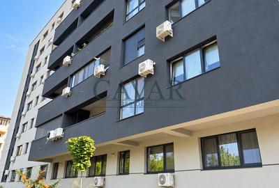 Apartament cu 3 camere semidecomandat în Brâncoveanu