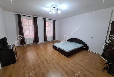 Apartament la casa cu 2 camere si pivnita in Centrul Istoric din Sibiu - 1