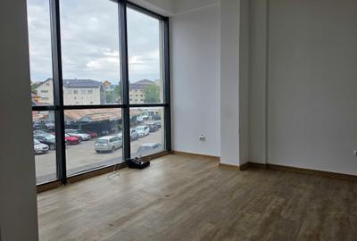 Spatiu comercial/showroom in Tatarasi Sud, 560 mp, COMISION 0% - 14