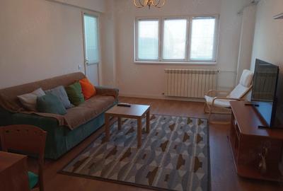 Apartament cu 3 camere decomandat, mobilat în Amzei