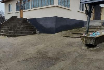 Casă individuală cu 5 camere în Fratoștița