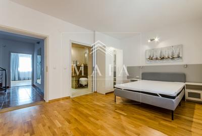 Vila in zona Strand, cu 7 camere , 2 garaje, curte de 200 mp - 15