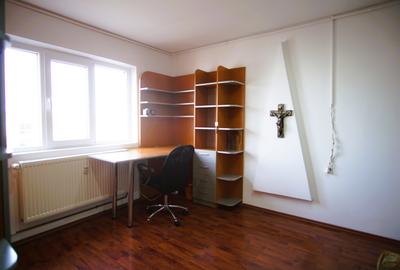 13 Septembrie | Metrou Orizont | Modern | LOC PARCARE | Centrală de bloc | 2 băi - 18
