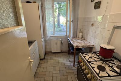 Apartament 3 camere, cf 1A, semidec, parter/4, Republicii- C-tin Brezeanu - 12