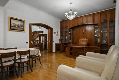 Proprietate rara pe Bulevardul Aviatorilor. Vila premium, curte impresionanta - 13