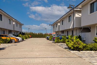 Duplex 4 camere 100mp | 0 comision | Otopeni | mobilat utilat | 165mp teren - 1