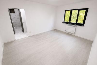 Apartament 2 camere zona Poarta 6 cu Centrala - 1