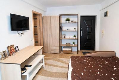 299euro-garsoniera 28mp- centrala proprie- bloc 2016- parcare - 2