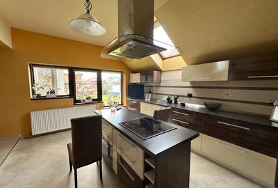 Casa Individuala, P+1, 260 mp, Finisaje Calitative - Sag - 17