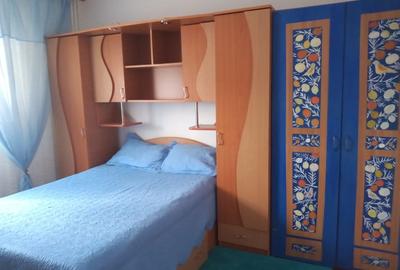 Inchiriez apartament 2 camere Micro 20 - 5