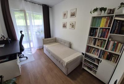 Apartament 3 camere, 62mp, 2 garaje, balcon 12mp, zona Sesul de Sus - 9