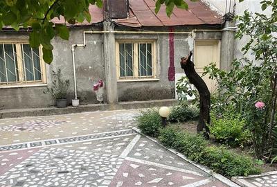 Vanzare Teren Iancului-Foisorul de Foc-Singur in Curte - 2