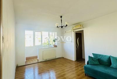 Apartament cu 3 camere semidecomandat în Dacia