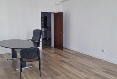 Spațiu birouri de închiriat în Pitești central, etaj 2, 90 mp, 900 euro,Tva incl - 3