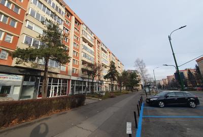 Bd. Victoriei, 2 camere, etaj 1,130000 euro - 1