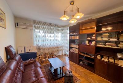 Apartament 3 camere Cotroceni, etaj 4, mobilat parțial - 9