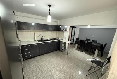 Apartament cu 4 camere în Central