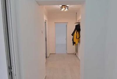Apartament 2 Camere Decebal,Alba Iulia,bl.1995,et.1/8,DECOMANDAT,3 BALCOANE - 6