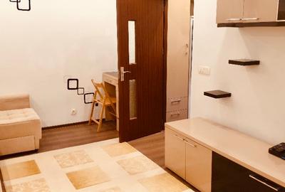 Garsoniera Dristor - metrou, stradal, mobilată si utilată modern, curată, libera - 4