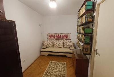 Vand apaqrtament cu 2 camere cf. 2, nedecomandat etaj 4/4, zona Aleea Savinesti - 4