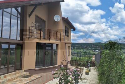 Casă individuală cu 5 camere în Iris