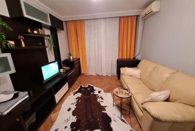 Apartament cu 2 camere semidecomandat în Lacul Tei